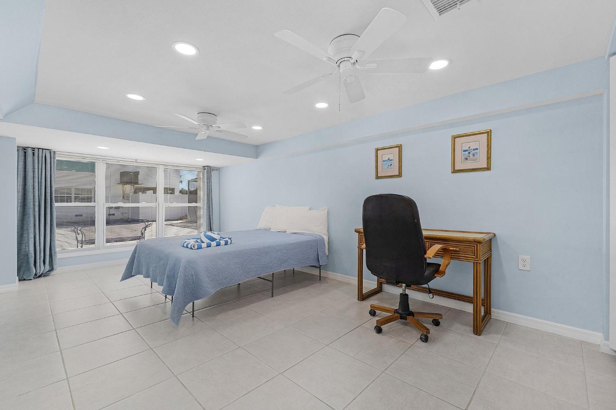 140 Barefoot Bungalow: 4Br/2Ba W/ Heated Pool! Fort Myers Beach Ngoại thất bức ảnh
